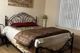 5985 Del Lago Cir, Sunrise, FL 33313 - Photo 8