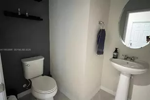 3235 N Watercress Dr, Lauderdale Lakes, FL 33311 - Photo 16