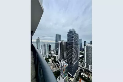 45 SW 9th St #4606, Miami, FL 33130 - Photo 12