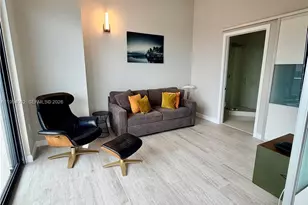 45 SW 9th St, Miami, FL 33130 - Photo 28
