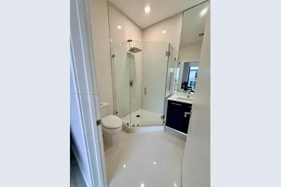 45 SW 9th St #4606, Miami, FL 33130 - Photo 30