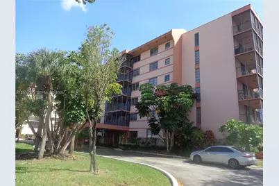 20850 San Simeon Way #604-5, Miami, FL 33179 - Photo 1