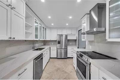 11 Island Ave #1105, Miami Beach, FL 33139 - Photo 4