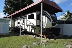 849 NW 12th St, Homestead, FL 33030 - Photo 4