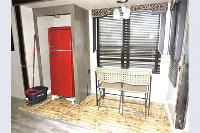 849 NW 12th St, Homestead, FL 33030 - Photo 8