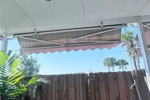 326 NE 5th Pl, Florida City, FL 33034 - Photo 30