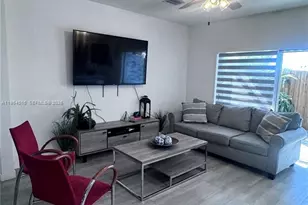 326 NE 5th Pl, Florida City, FL 33034 - Photo 4