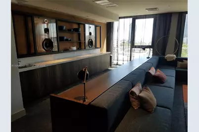 121 NE 34th St #2110, Miami, FL 33137 - Photo 28