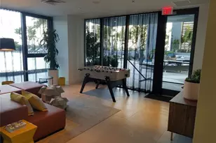 121 NE 34th St, Miami, FL 33137 - Photo 32
