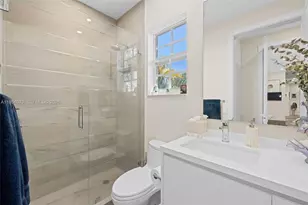 2125 Ixora Rd, North Miami, FL 33181 - Photo 54