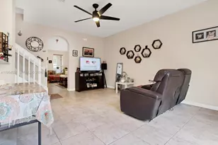17149 SW 94th St, Miami, FL 33196 - Photo 10