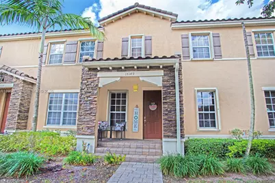 17149 SW 94th St, Miami, FL 33196 - Photo 1