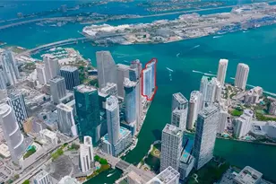 325 S Biscayne Blvd, Miami, FL 33131 - Photo 10