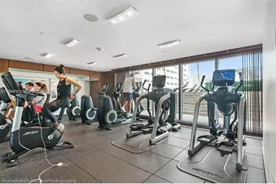325 S Biscayne Blvd #LPH 17, Miami, FL 33131 - Photo 28