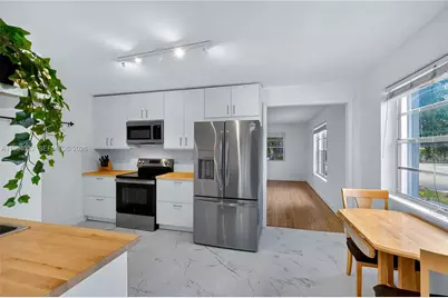 2399 SW 26th Ln, Miami, FL 33133 - Photo 8