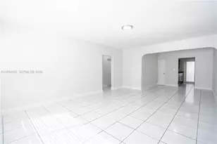8340 Byron Ave, Miami Beach, FL 33141 - Photo 4