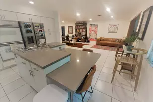 220 SE 1st St, Dania Beach, FL 33004 - Photo 1