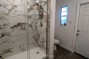 220 SE 1st St, Dania Beach, FL 33004 - Photo 12