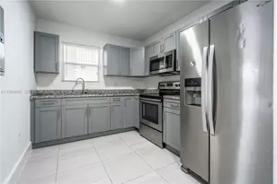 465 NE 59th St, Miami, FL 33137 - Photo 10