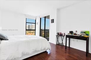 3675 N Country Club Dr, Aventura, FL 33180 - Photo 24