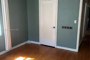 6 Farrey Ln, Miami Beach, FL 33139 - Photo 12