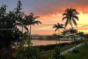 18041 Biscayne Blvd, Aventura, FL 33160 - Photo 2