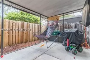 12152 SW 49th Ct, Cooper City, FL 33330 - Photo 8