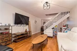 12152 SW 49th Ct, Cooper City, FL 33330 - Photo 2