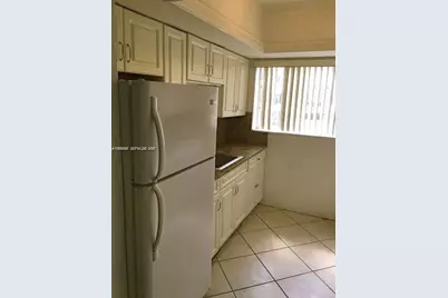 11945 NE 19th Dr #1, North Miami, FL 33181 - Photo 6