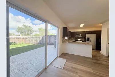 14739 SW 9th Terrace, Miami, FL 33194 - Photo 12