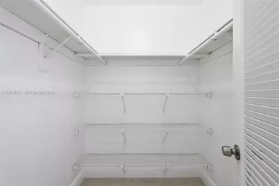 1345 Lincoln Rd #1006, Miami Beach, FL 33139 - Photo 14