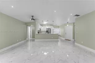 6445 SW 152nd Pl, Miami, FL 33193 - Photo 2