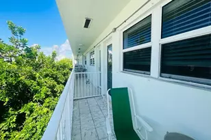 524 Washington Ave, Miami Beach, FL 33139 - Photo 16