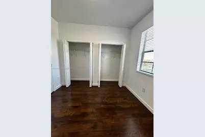 3320 W 92nd Place, Hialeah, FL 33018 - Photo 22