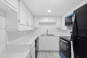 6101 N Falls Cir Dr, Lauderhill, FL 33319 - Photo 1