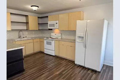 810 Lake Shore Dr #36, Lake Park, FL 33403 - Photo 1