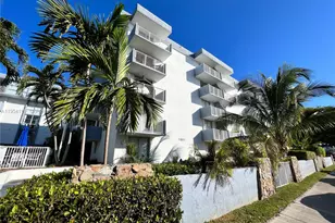 1801 S Treasure Dr, North Bay Village, FL 33141 - Photo 2