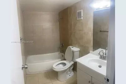 1752 NW 55th Ave #203, Lauderhill, FL 33313 - Photo 10