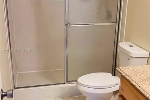 901 Hillcrest Dr, Hollywood, FL 33021 - Photo 28