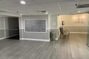 901 Hillcrest Dr, Hollywood, FL 33021 - Photo 8