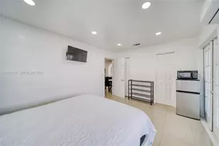443 Barnett St, West Palm Beach, FL 33405 - Photo 26