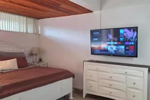 6389 Cotton Tail Rd, Miami Lakes, FL 33014 - Photo 10