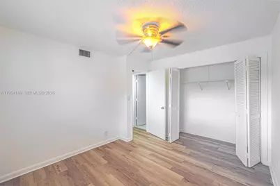 5100 SW 64th Ave #106, Davie, FL 33314 - Photo 16