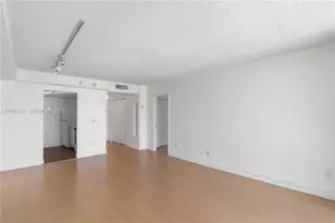 2350 NE 135th St, North Miami, FL 33181 - Photo 10