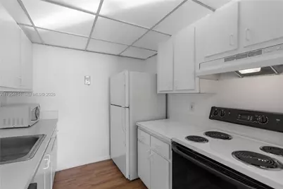 2350 NE 135th St #1202, North Miami, FL 33181 - Photo 12