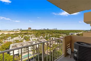 2350 NE 135th St, North Miami, FL 33181 - Photo 24