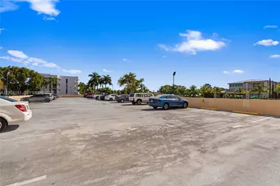2350 NE 135th St #1202, North Miami, FL 33181 - Photo 36