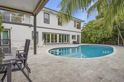 1895 NE 118th Rd, North Miami, FL 33181 - Photo 8