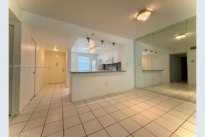 3910 Inverrary Blvd #407-B, Lauderhill, FL 33319 - Photo 8