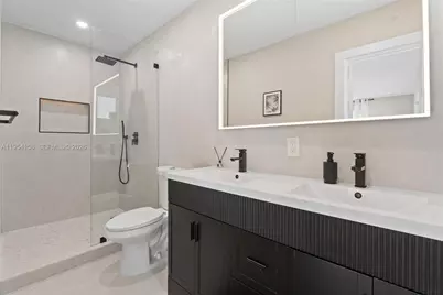 5341 SW 1st St, Plantation, FL 33317 - Photo 36